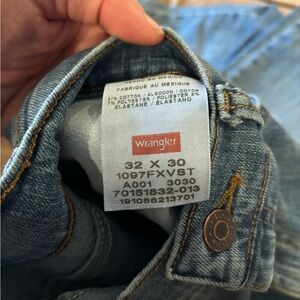 Brand new with tag men’s wrangler jeans